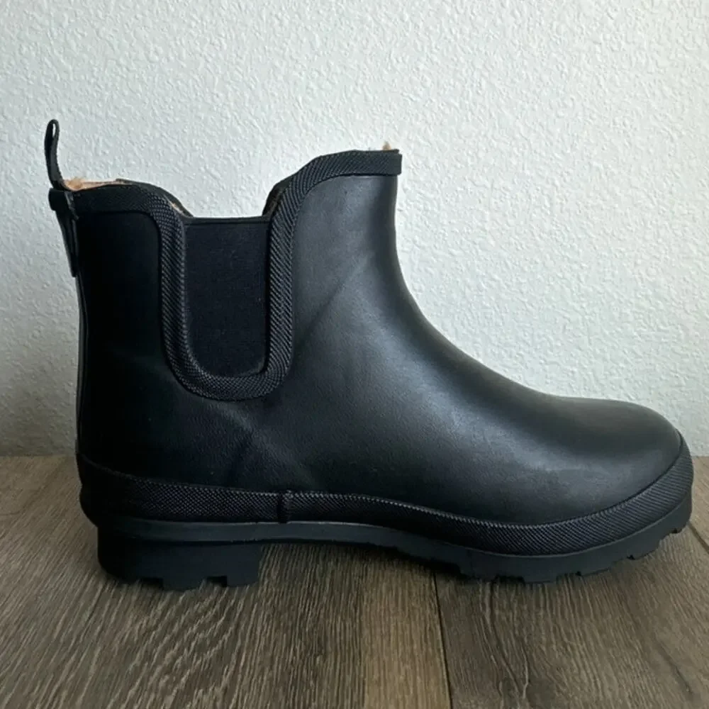 Chooka Plush Chelsea Rain Boot Women's Size 8 Black Waterproof Memory Foam